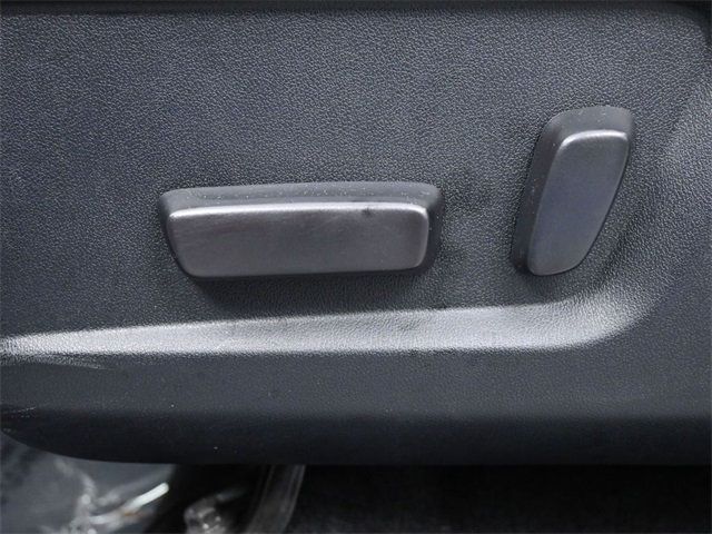 2019 Toyota Tundra 4WD SR5 CrewMax 5.5' Bed 5.7L FFV - 22904245 - 7