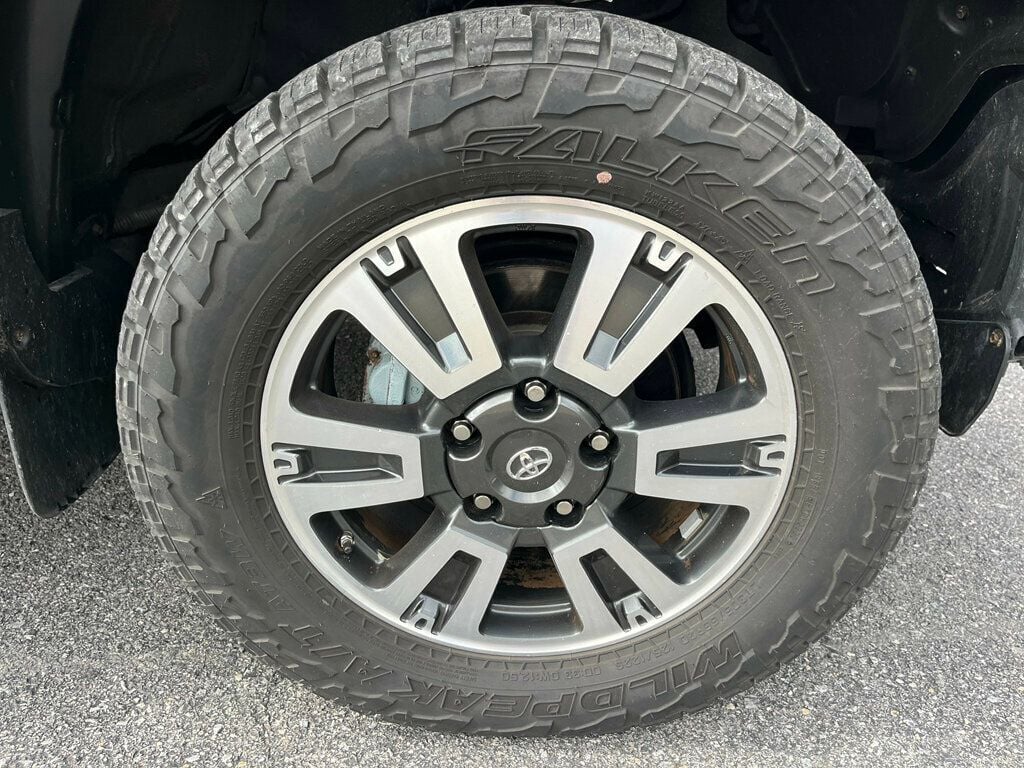 2019 Toyota Tundra CREW MAX TRD SPORT 4x4 - 23042034 - 10
