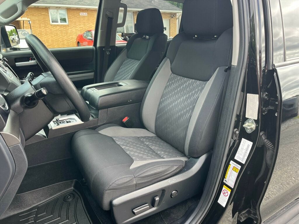 2019 Toyota Tundra CREW MAX TRD SPORT 4x4 - 23042034 - 19