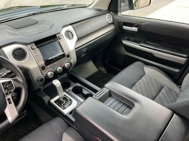 2019 Toyota Tundra CREW MAX TRD SPORT 4x4 - 23042034 - 28