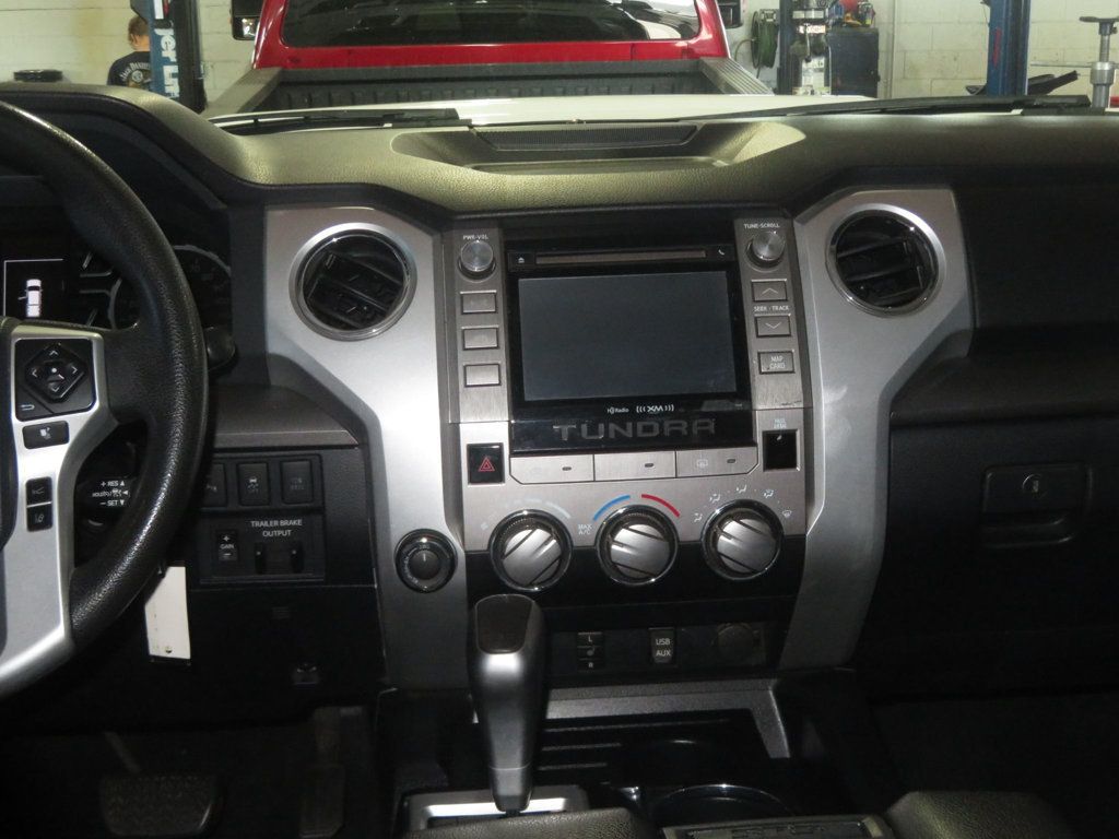 2019 Toyota Tundra LIFTED 4X4 LIMITED TRD 4X4 SPORT 5.7 EXTRA CLEAN CREWMAX  - 23030444 - 42