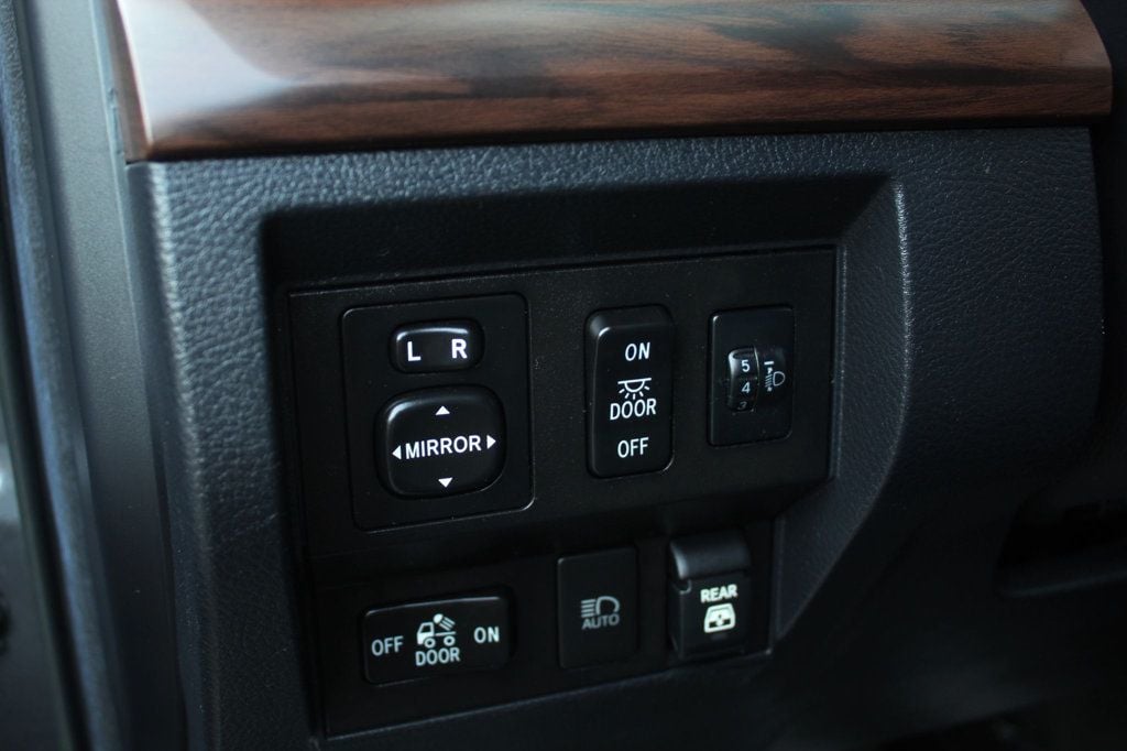 2019 Toyota Tundra Limited Grade photo 19