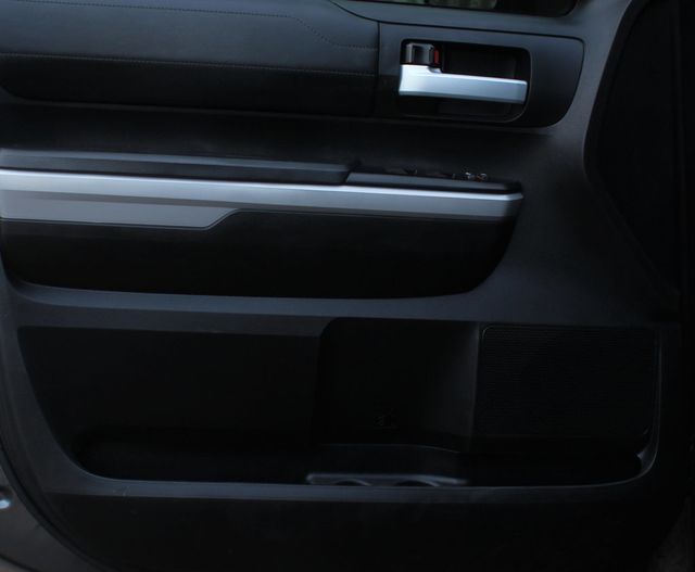 2019 Toyota Tundra LIMITED W/ NAVIGATION, LEATHER, MOONROOF NEW TIRES - 22874610 - 18