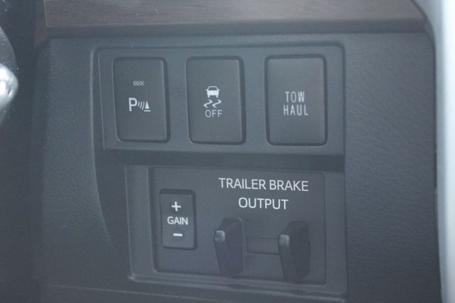 2019 Toyota Tundra LIMITED W/ NAVIGATION, LEATHER, MOONROOF NEW TIRES - 22874610 - 30