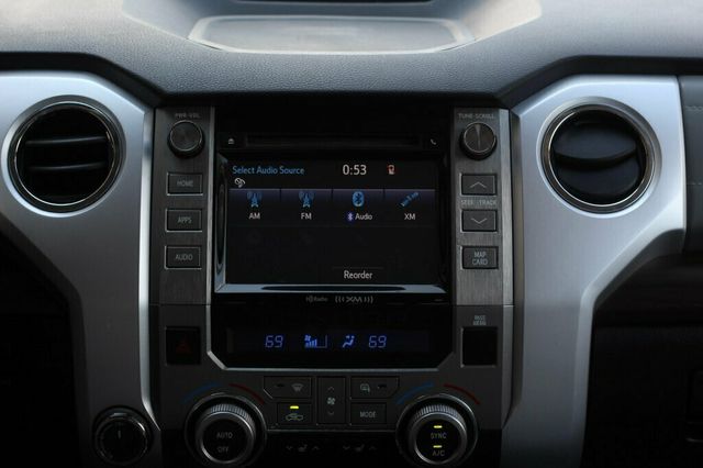 2019 Toyota Tundra ONE OWNER LIMITED W/ PREMIUM PKG - 22992367 - 10