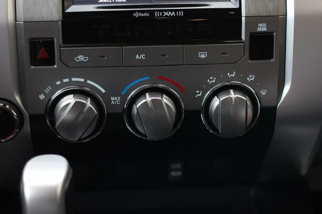 2019 Toyota Tundra ONE OWNER W/ NAVIGATION, BUCKET SEATS - 22953983 - 14