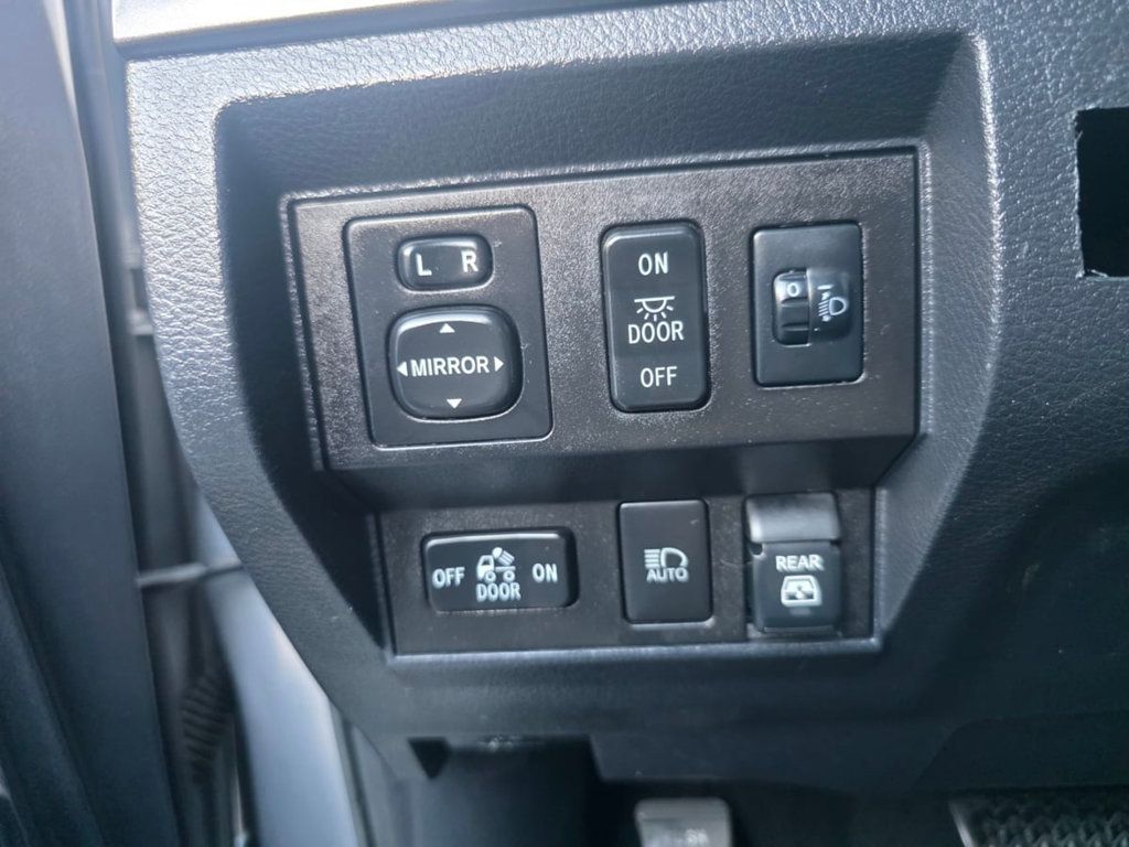 2019 Toyota Tundra SR5 CrewMax - 22972452 - 13