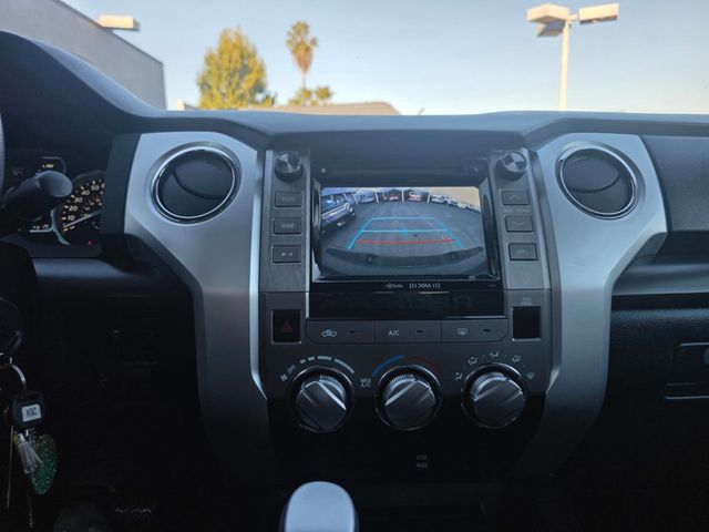 2019 Toyota Tundra SR5 CrewMax - 22972452 - 18
