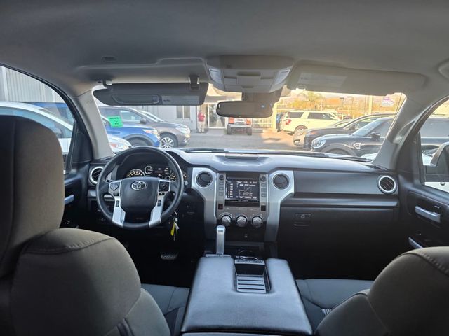 2019 Toyota Tundra SR5 CrewMax - 22972452 - 20