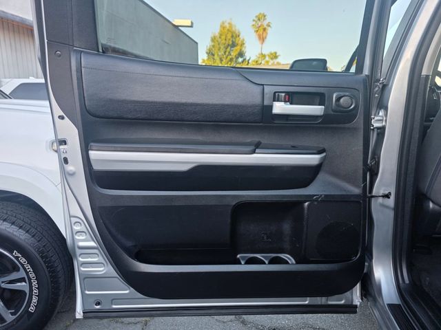 2019 Toyota Tundra SR5 CrewMax - 22972452 - 21
