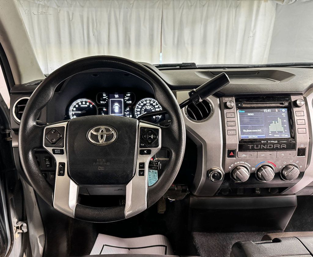 2019 Toyota Tundra SR5 DOUBLE CAB 4X4 - 22947599 - 10