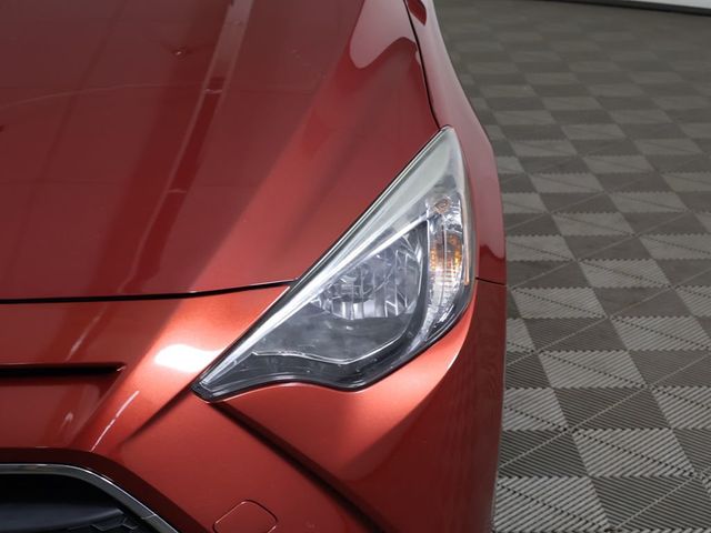 2019 Toyota Yaris Sedan L - 23046719 - 10