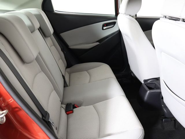 2019 Toyota Yaris Sedan L - 23046719 - 29