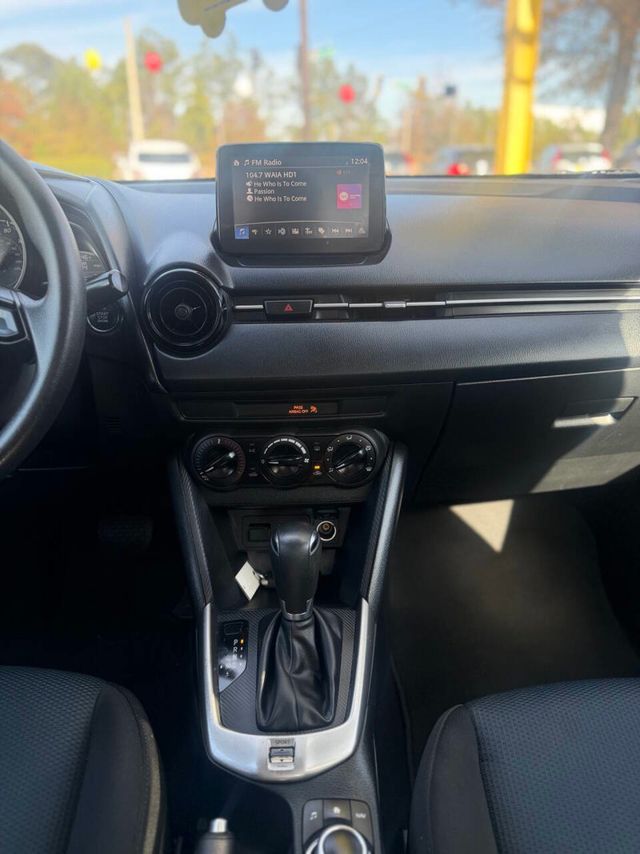 2019 Toyota Yaris Sedan L 4dr Sedan 6A - 22953322 - 8