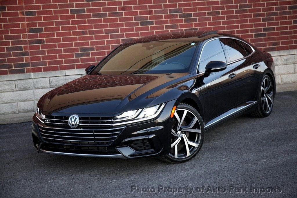 2019 Volkswagen Arteon SEL Premium R-Line photo 2