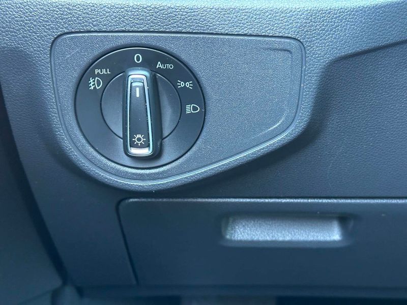 2019 Volkswagen Atlas 3.6L V6 SE 4MOTION - 22917685 - 38