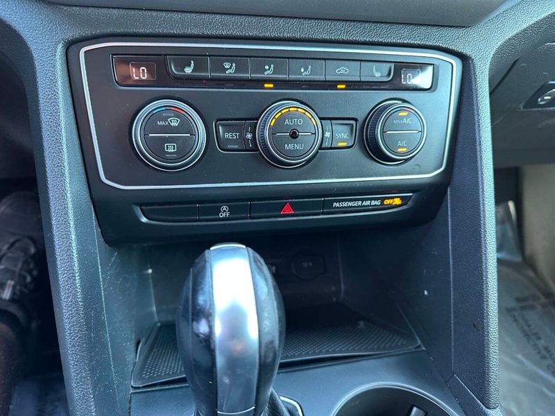 2019 Volkswagen Atlas 3.6L V6 SE 4MOTION - 22917685 - 41