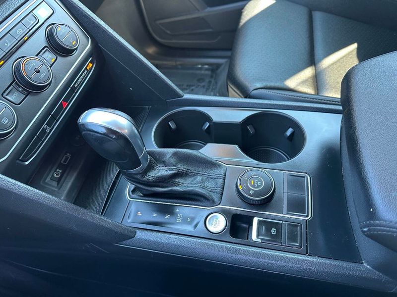 2019 Volkswagen Atlas 3.6L V6 SE 4MOTION - 22917685 - 42