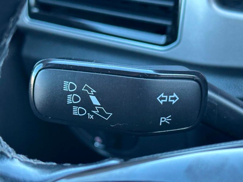 2019 Volkswagen Atlas 3.6L V6 SEL 4MOTION - 22918296 - 41