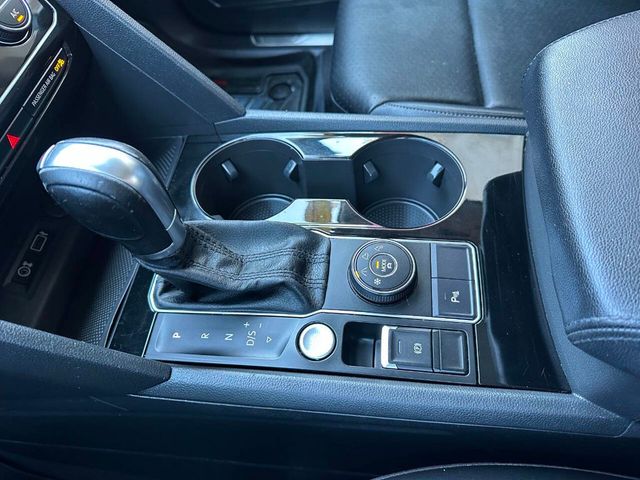 2019 Volkswagen Atlas 3.6L V6 SEL 4MOTION - 22918296 - 60