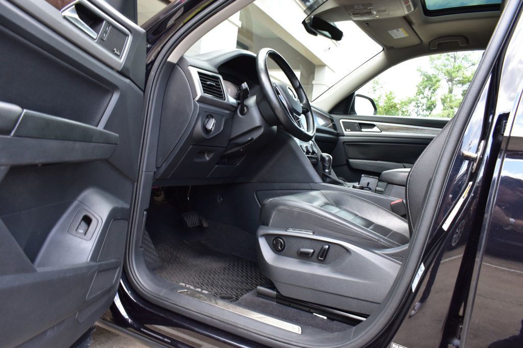 2019 Volkswagen Atlas V6 SEL Premium photo 15