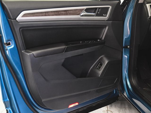 2019 Volkswagen Atlas 3.6L V6 SEL Premium 4MOTION - 23100261 - 7