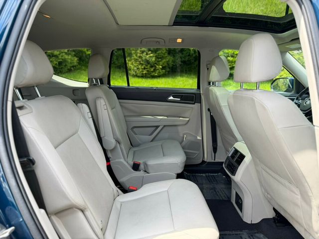 2019 Volkswagen Atlas 3.6L V6 SEL R-Line FWD - 23012780 - 21