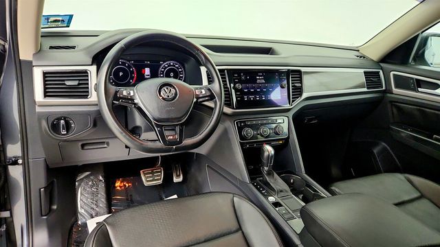 2019 Volkswagen Atlas 3.6L V6 SEL R-Line with 2nd Row Dual Captain's Chairs - 23079113 - 12