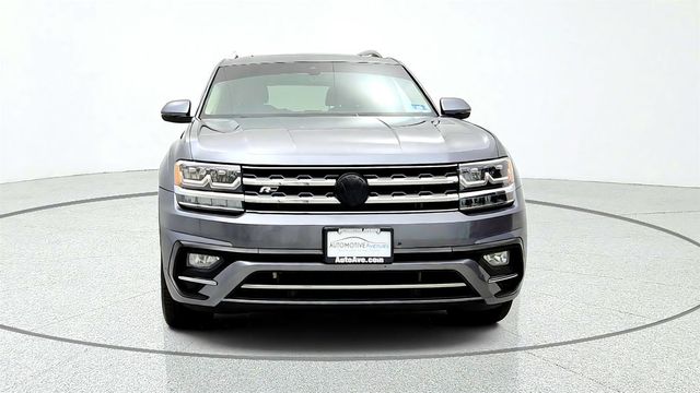 2019 Volkswagen Atlas 3.6L V6 SEL R-Line with 2nd Row Dual Captain's Chairs - 23079113 - 1