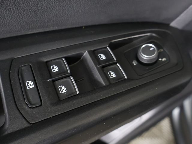 2019 Volkswagen Atlas 3.6L V6 SE w/Technology 4MOTION - 23044203 - 40
