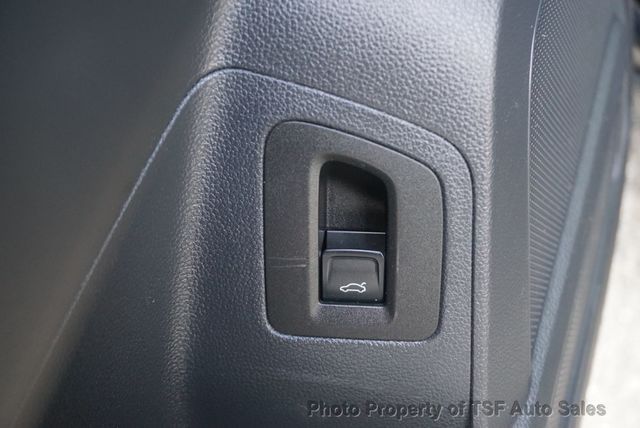 2019 Volkswagen Atlas 3.6L V6 SE w/Technology 4MOTION - 22967094 - 32