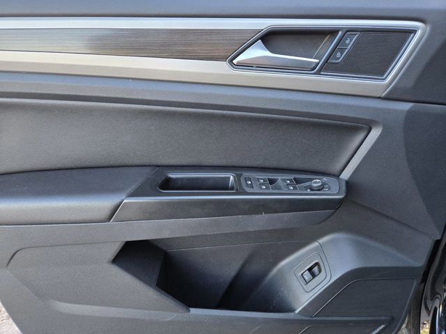 2019 Volkswagen Atlas 3.6L V6 SE w/Technology FWD - 22976399 - 15