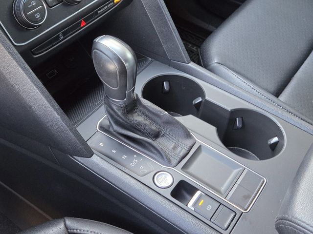 2019 Volkswagen Atlas 3.6L V6 SE w/Technology FWD - 22976399 - 20