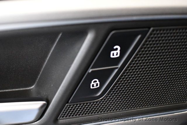 2019 Volkswagen Atlas 3.6L V6 SE w/Technology FWD - 22039595 - 32