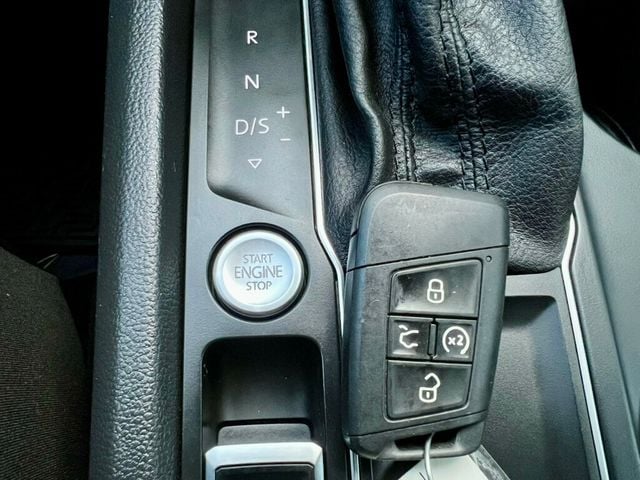 2019 Volkswagen Atlas 3.6L V6 SE w/Technology FWD - 22843076 - 26