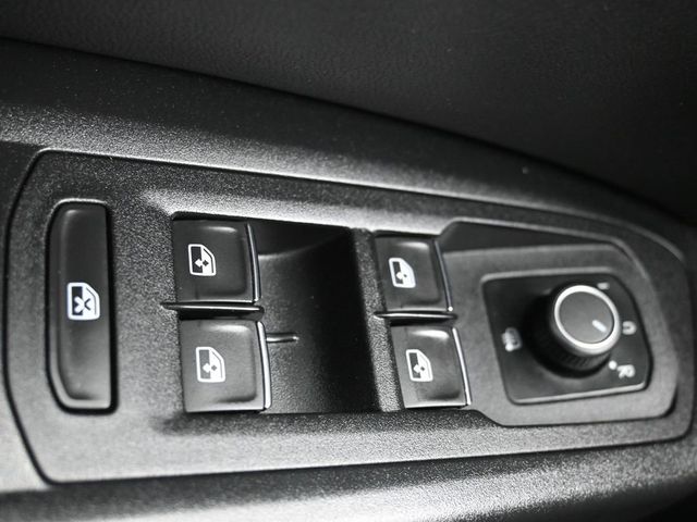 2019 Volkswagen Atlas 3.6L V6 SE w/Technology FWD - 23015450 - 27