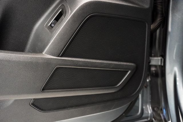 2019 Volkswagen Atlas 3.6L V6 SE w/Technology FWD - 23096130 - 18