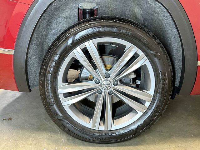 2019 Volkswagen Atlas 3.6L V6 SE w/Technology R-Line 4MOTION - 23042775 - 40