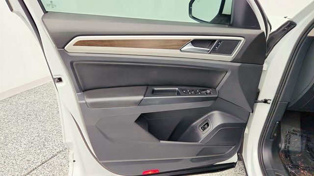 2019 Volkswagen Atlas 3.6L V6 SE w/Technology R-Line 4MOTION with Panoramic Sunroof - 22958138 - 10