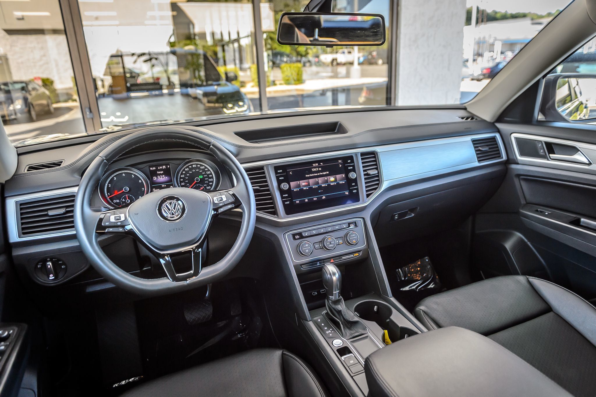 2019 Volkswagen Atlas V6 SE photo 20