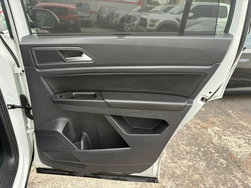 2019 Volkswagen Atlas LocalTrade/R-Line/4-Motion/V6/HeatedFrontSeats/BackupCamera - 22936557 - 27