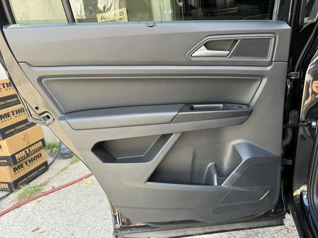 2019 Volkswagen Atlas Technology Pkg/Blind Spot Monitor/Lane Change Assist/Pano Roof - 23088174 - 19