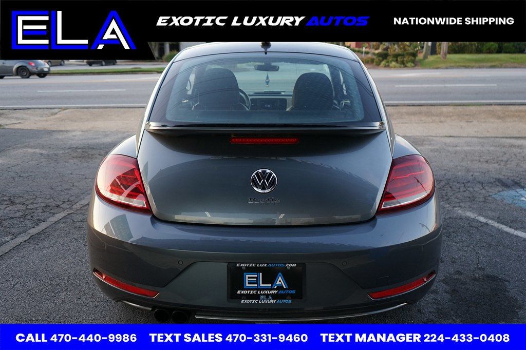 2019 Volkswagen Beetle Final Edition SEL photo 4