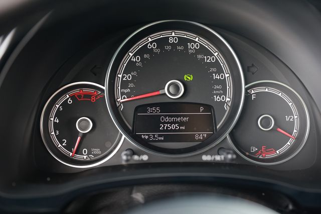 2019 Volkswagen Beetle S Automatic - 23081107 - 30