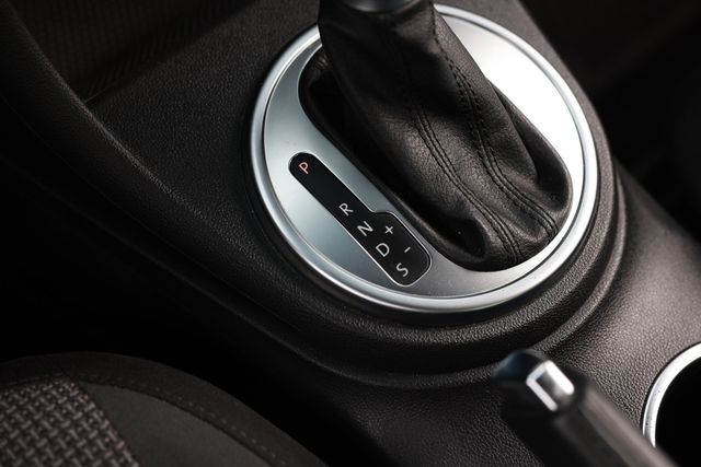 2019 Volkswagen Beetle S Automatic - 23081107 - 39