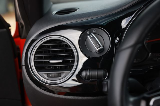 2019 Volkswagen Beetle S Automatic - 23081107 - 44