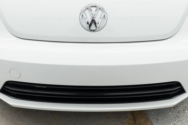 2019 Volkswagen Beetle S Automatic - 23097270 - 32