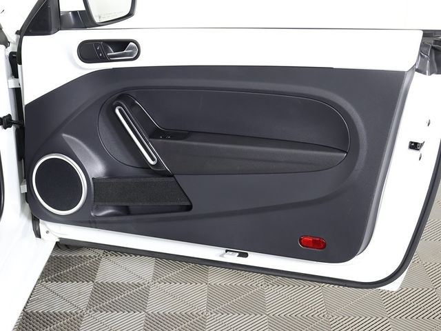 2019 Volkswagen Beetle Convertible Final Edition SE Automatic - 22950150 - 21