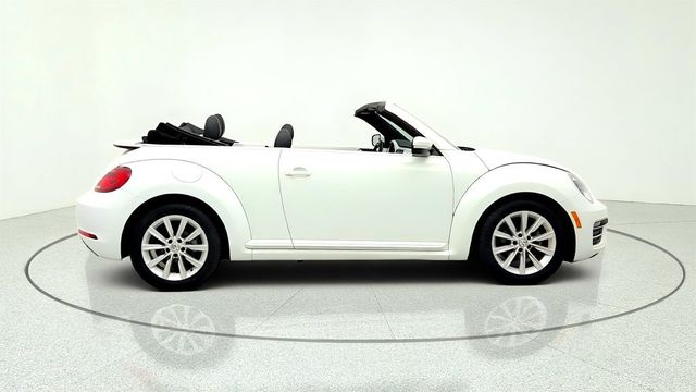 2019 Volkswagen Beetle Convertible SE Automatic - 23033355 - 3