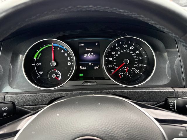 2019 Volkswagen e-Golf 4-Door SE - 22928616 - 28